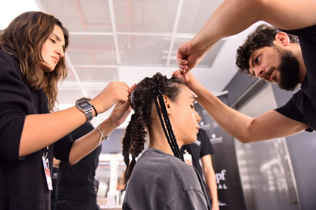 MİİN defilesi için MAAG Saç&Sanat ekibi saçları tasarladı