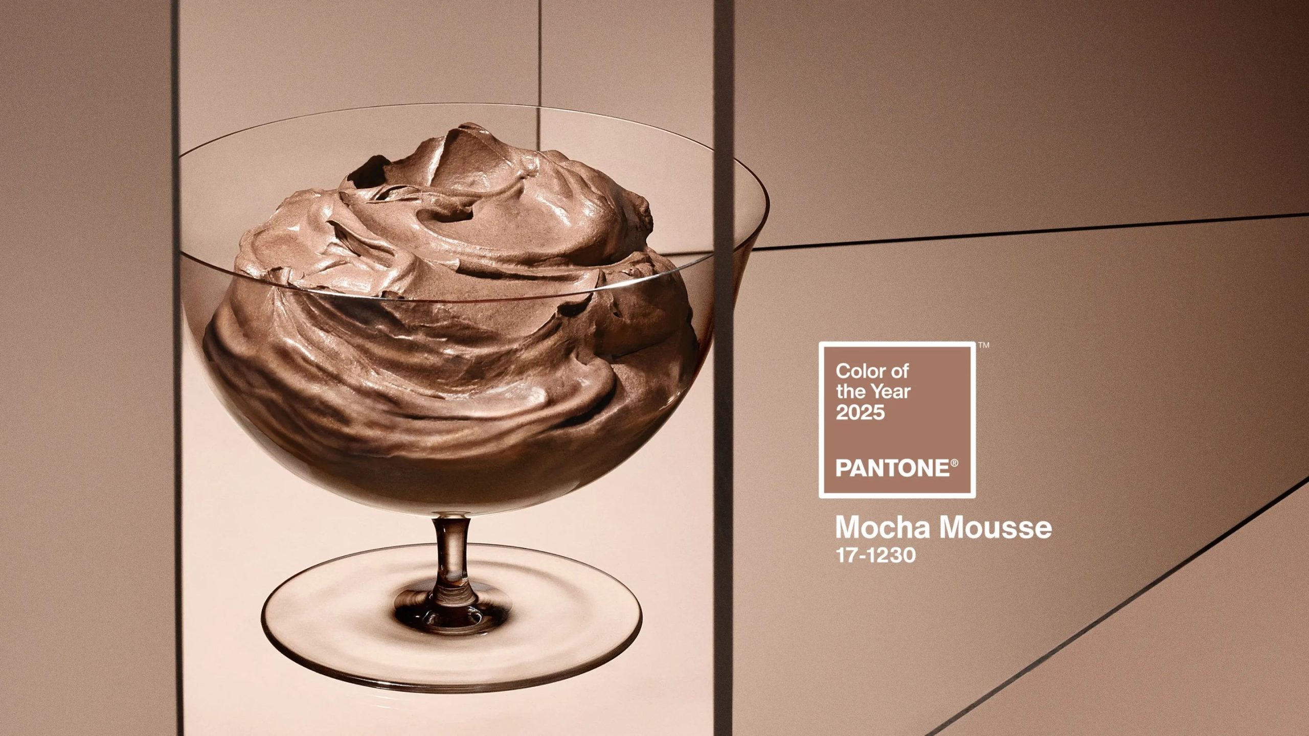 2025 Yılı Pantone Rengi Mocha Mousse