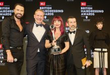 Efi Davies, Britanya’da Yılın Kuaförü seçildi efi davies