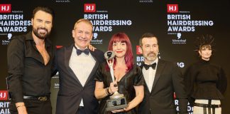 Efi Davies, Britanya’da Yılın Kuaförü seçildi efi davies